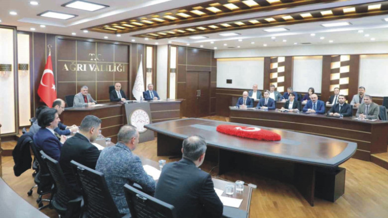 Vali Mustafa Koç, Ağrı'da ki Trafik sorununa el attı